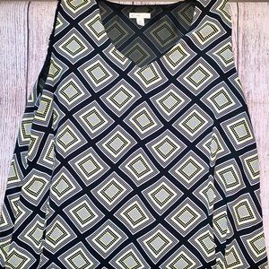 Women’s Cato XL V-Neck Sleeveless Blouse